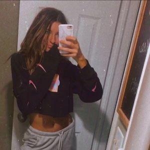 Nike cropped sweatshirt